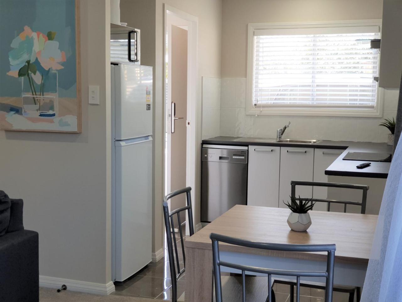 Rose Apartments Unit 6 Central Rotorua-Accommodation & Spa Buitenkant foto